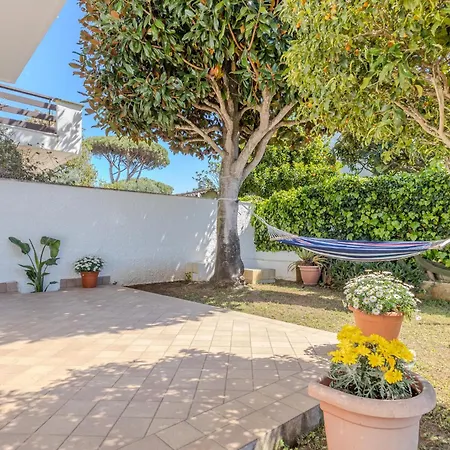 Villa Magnolia Sabaudia